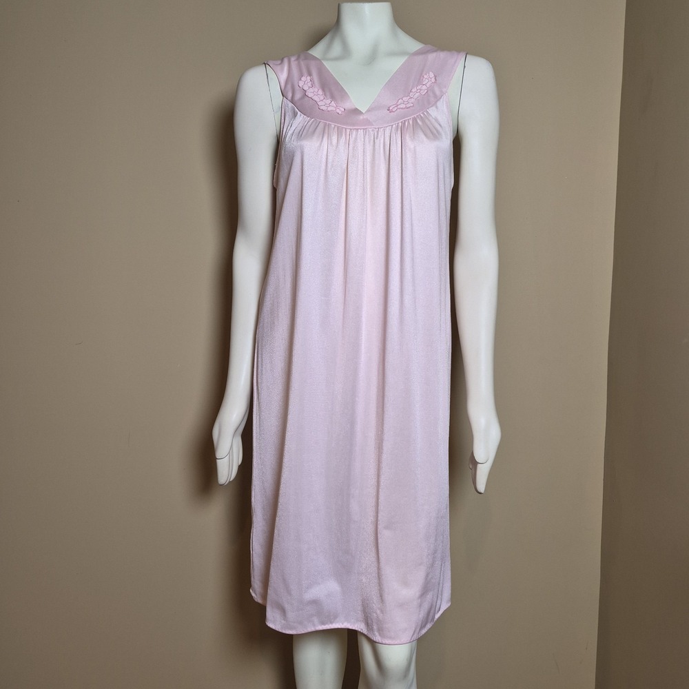 Vintage Avian Pink Nylon Nightgown Sleeveless Floral V-Neck Sleep Dress Medium
